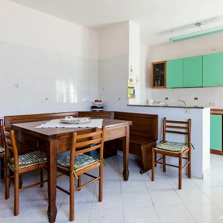 펜션 Appartamento Telese Terme